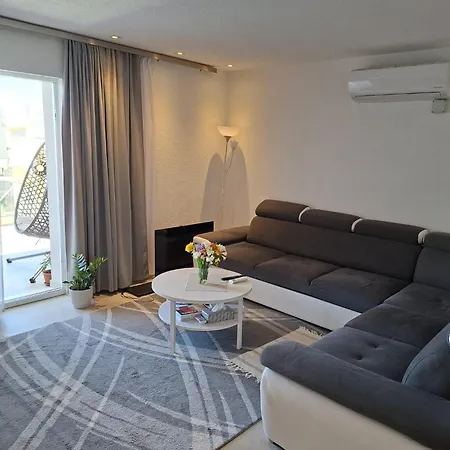 Daire Secret Makarska