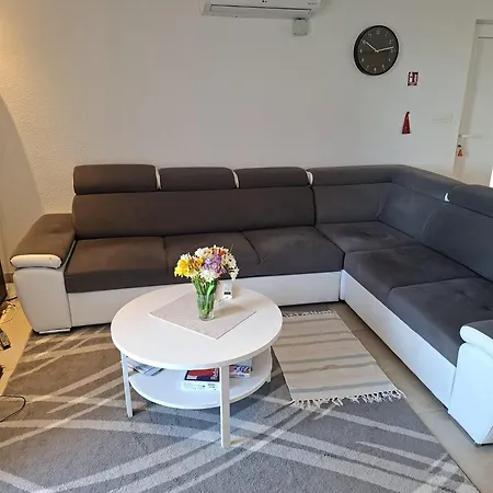 Apartament Secret *